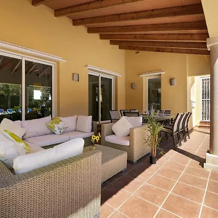 Villa Magdalena Blanca By *